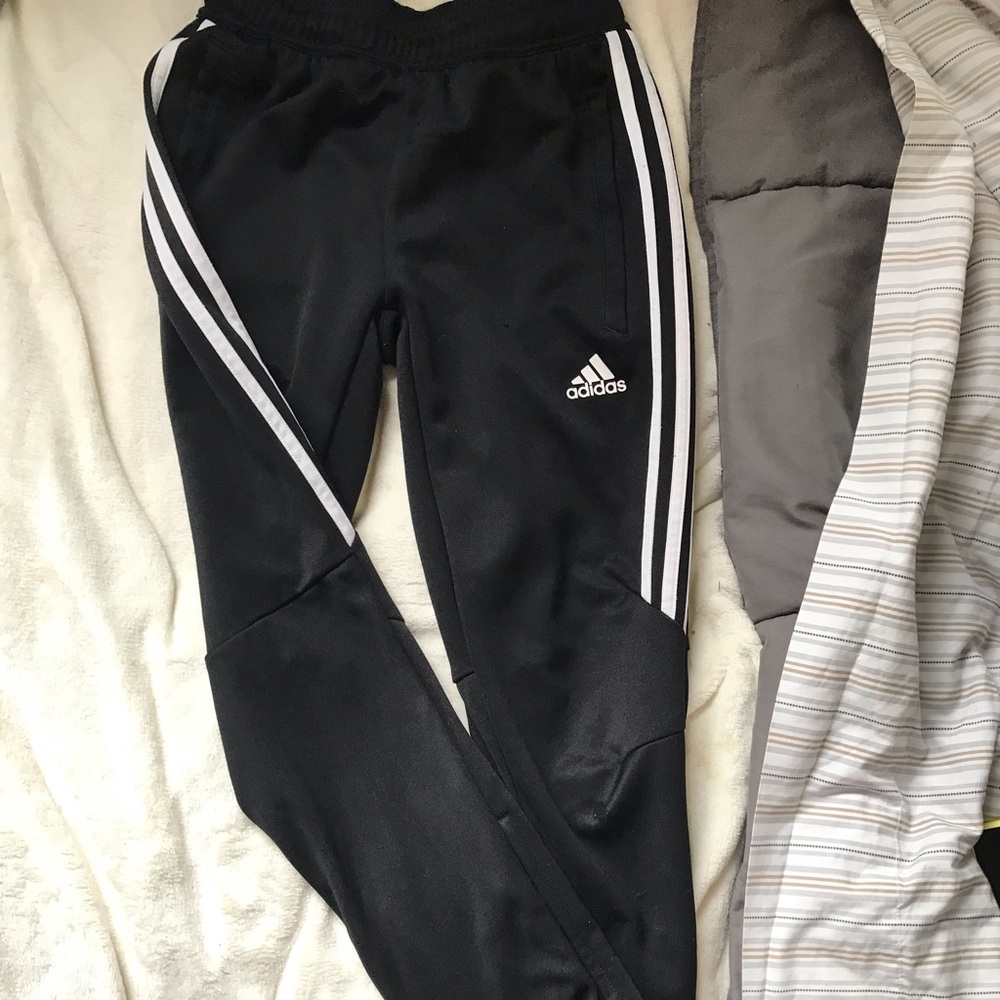 Adidas sweatpants